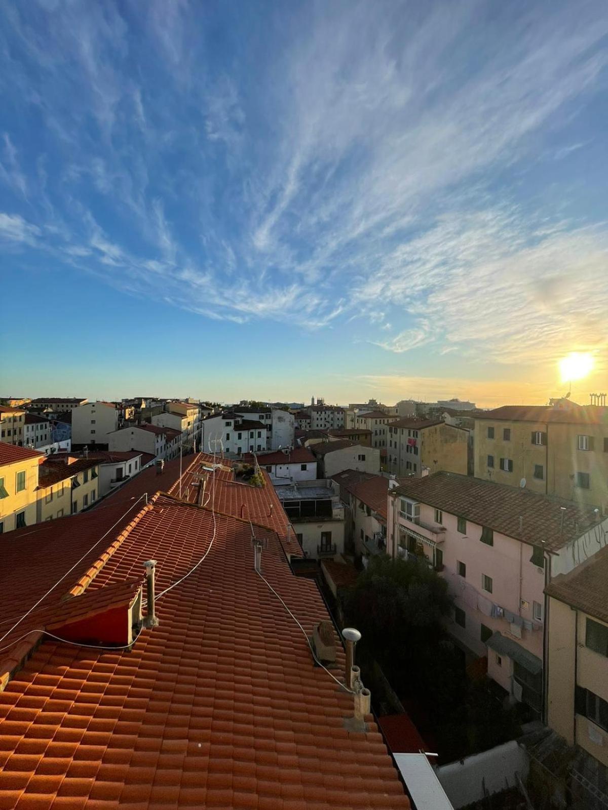 Apartmán La Finestra Sul Porto Livorno Exteriér fotografie